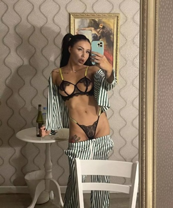 Анкета проститутки Анна - Фото 1, Удомля, 23 года, №2421